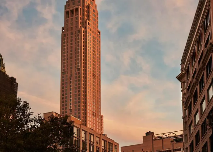 Four Seasons Hotel New York Downtown